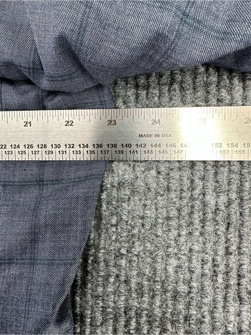 Turnbury Classic Gray Windowpane Sport Coat with Blue Paisley Lining - Picture 3 of 4